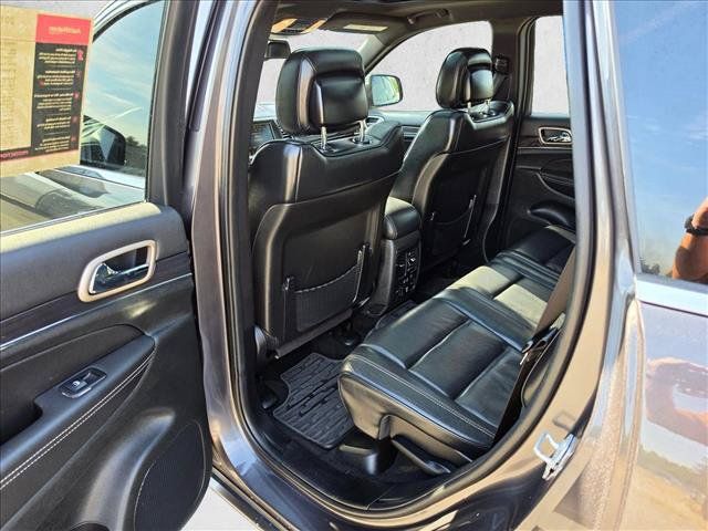 Used 2014 Jeep Grand Cherokee Overland AWD/4WD image 16