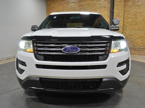 Used 2017 Ford Explorer 4WD Police Interceptor image 4