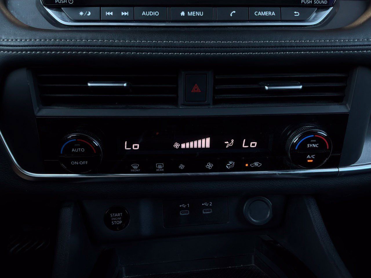 Used 2025 Nissan Rogue SV FWD image 31