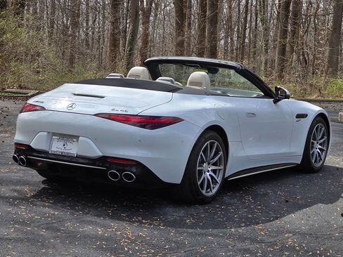 Used 2024 Mercedes-Benz SL 43 AMG Roadster image 6