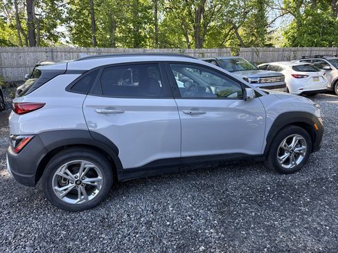 Used 2023 Hyundai Kona SEL AWD/4WD image 8