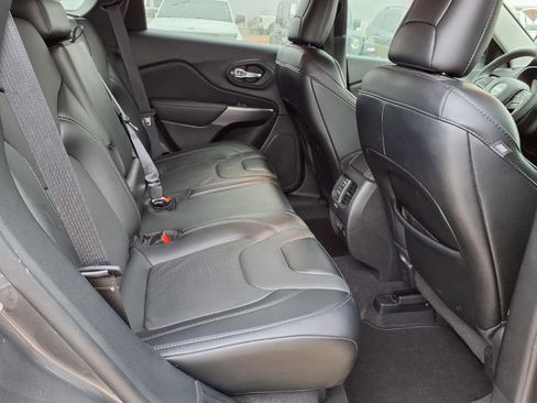 Used 2022 Jeep Cherokee Latitude Lux image 21