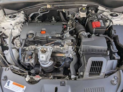 Certified 2023 Honda HR-V LX image 20