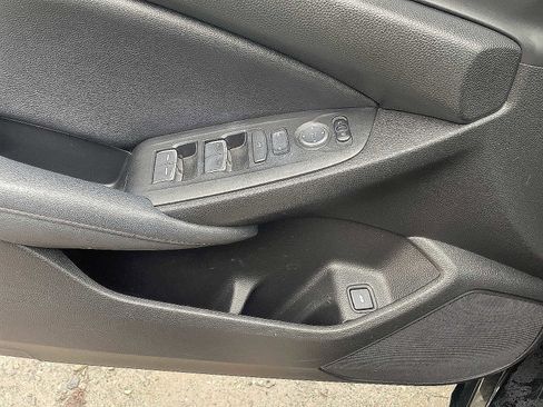 Used 2022 Honda Accord Sport image 9