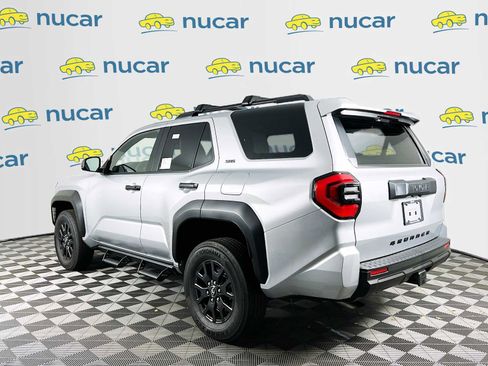 New 2025 Toyota 4Runner SR5 image 5