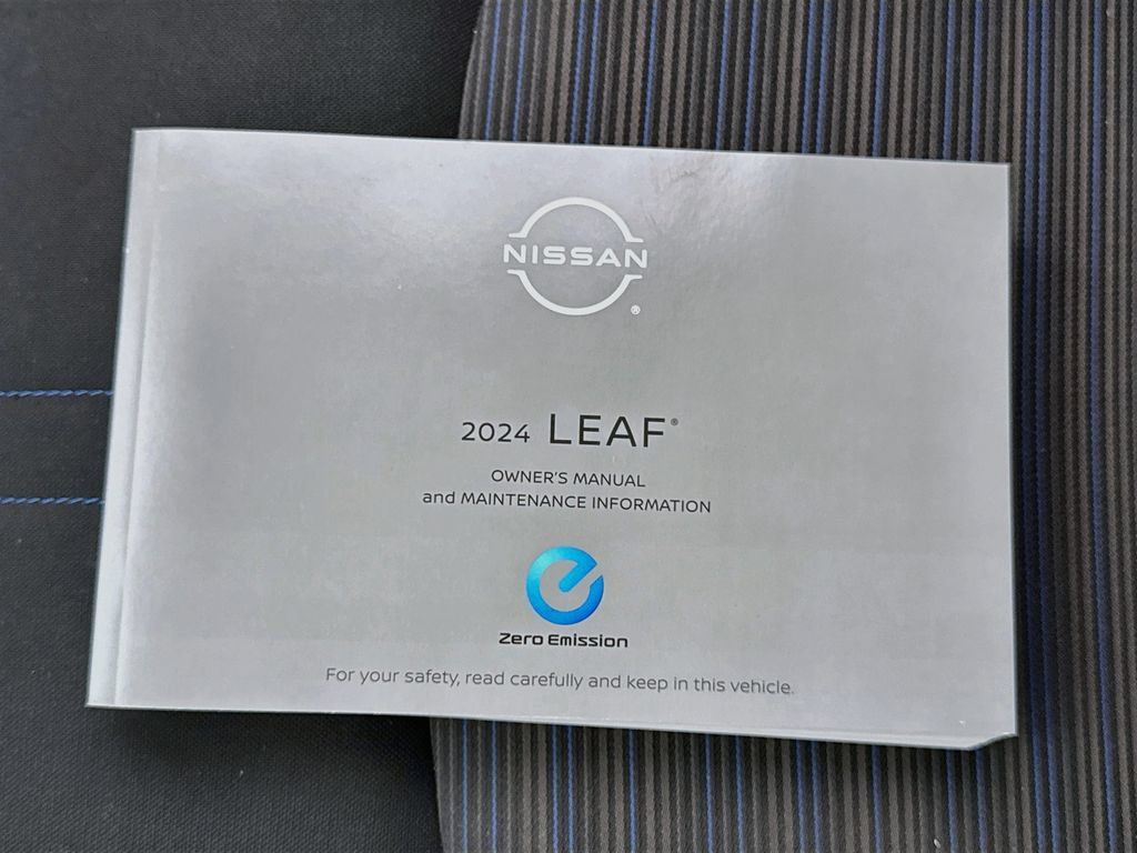 Used 2024 Nissan Leaf SV Plus FWD image 39