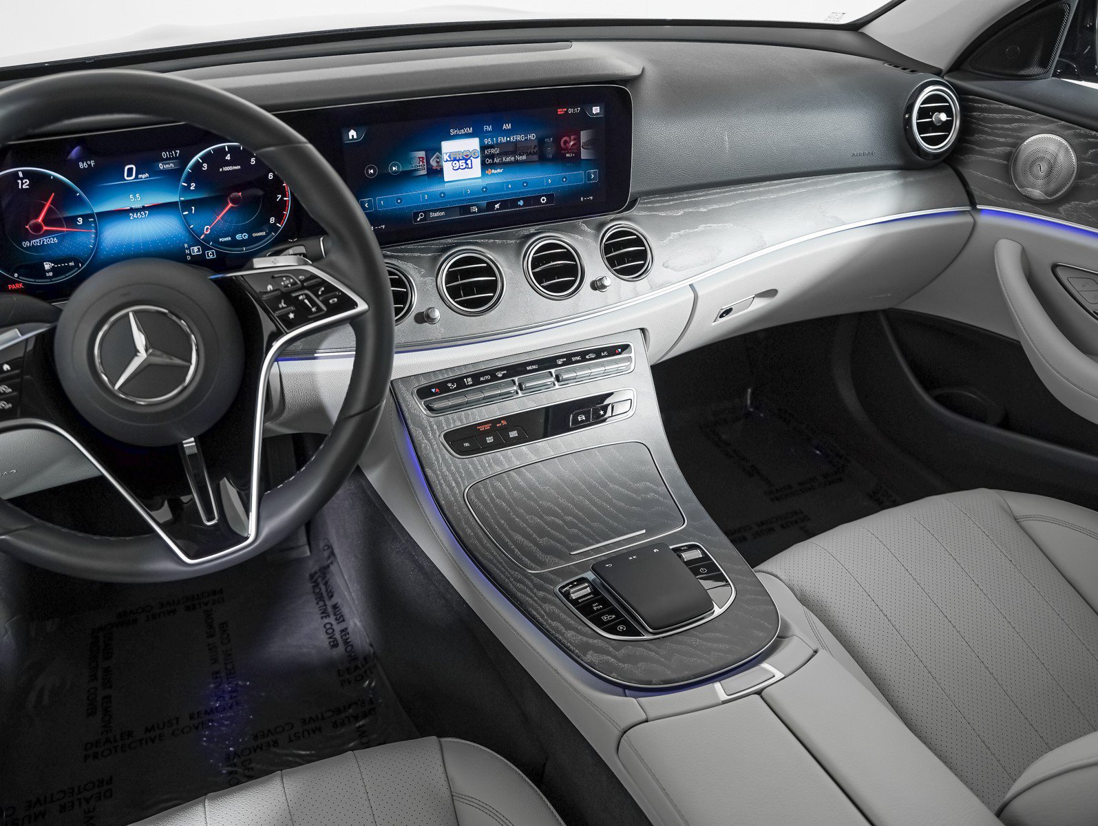 Certified 2023 Mercedes-Benz E 450 4MATIC Sedan image 18
