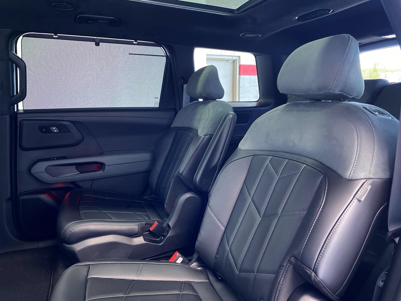 New 2027 Kia Telluride X-Line SX Prestige w/ Executive Package AWD/4WD image 35
