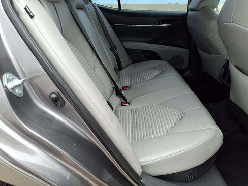 Used 2024 Toyota Camry SE w/ Audio Upgrade Package FWD image 15
