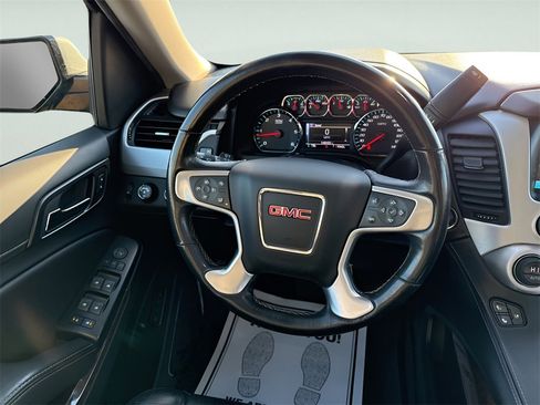 Used 2019 GMC Yukon SLT image 14