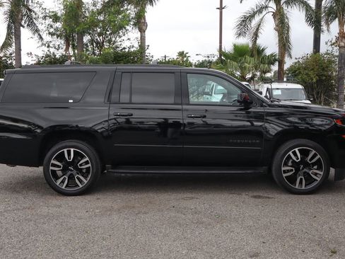 Used 2019 Chevrolet Suburban Premier image 10