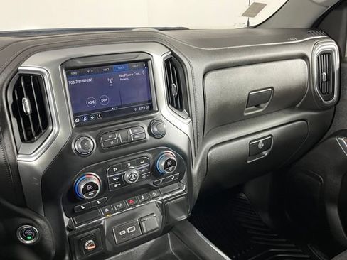 Used 2022 Chevrolet Silverado 1500 RST w/ Z71 Off-Road Package AWD/4WD image 19