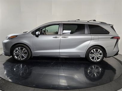 Used 2024 Toyota Sienna Platinum