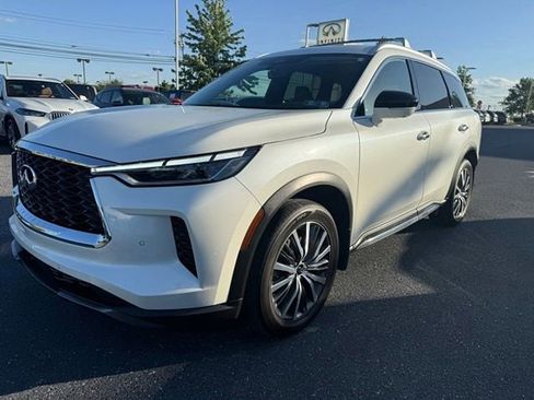 Certified 2024 INFINITI QX60 Sensory w/ Cargo Package AWD/4WD image 5