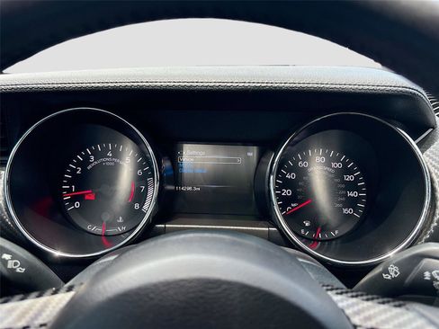 Used 2017 Ford Mustang Coupe image 13