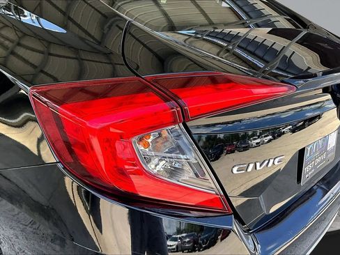 Used 2020 Honda Civic EX image 20