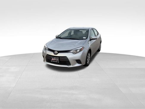 Used 2016 Toyota Corolla LE image 12