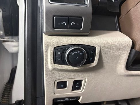 Used 2019 Ford F250 Limited w/ FX4 Off-Road Package image 15