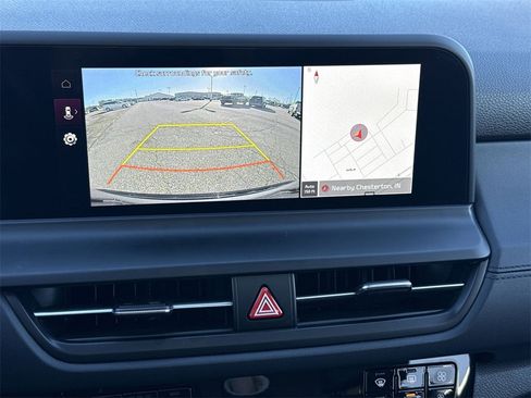 Used 2024 Kia Seltos EX image 24