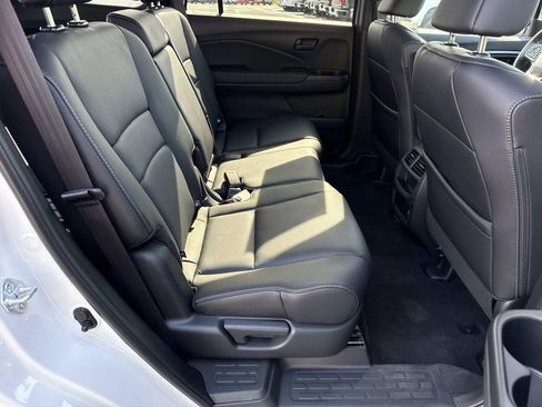 Used 2023 Honda Passport EX-L image 21