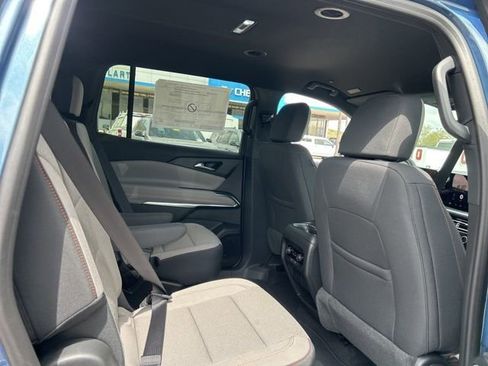 New 2026 Chevrolet Traverse LT image 32