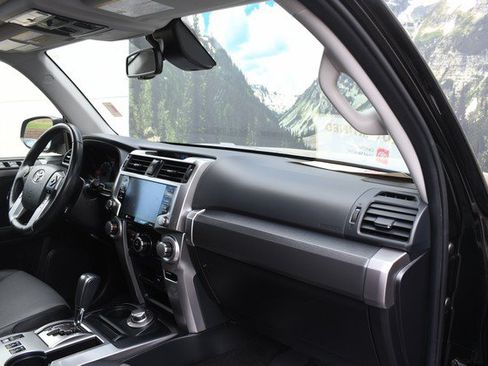 Certified 2024 Toyota 4Runner SR5 Premium w/ Moonroof Package AWD/4WD image 25