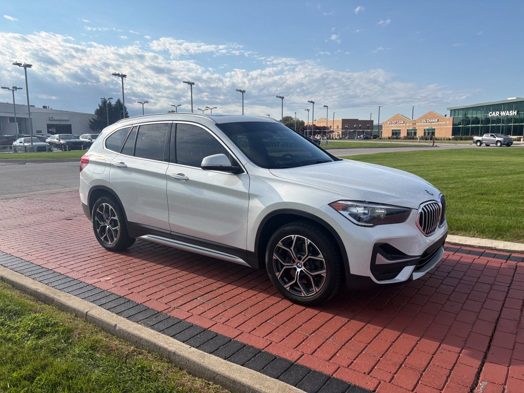 Used 2021 BMW X1 sDrive28i w/ Convenience Package FWD image 2