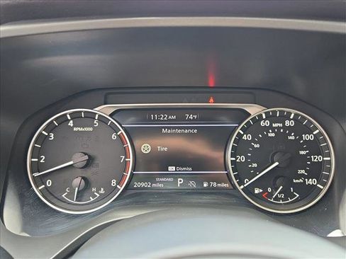 Used 2024 Nissan Rogue SV w/ SV Premium Package FWD image 9