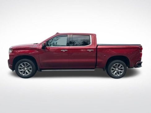 Used 2021 Chevrolet Silverado 1500 High Country w/ Safety Package II image 2