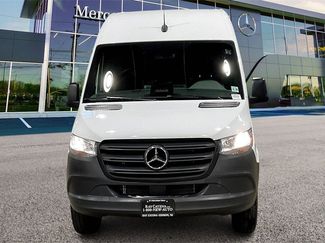 Used 2025 Mercedes-Benz Sprinter 2500 video 3