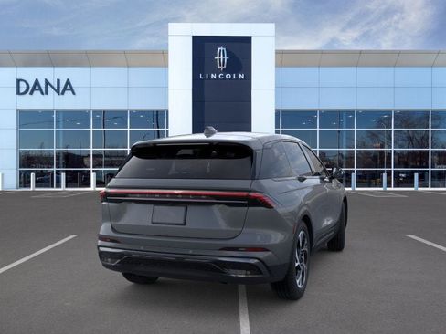 New 2025 Lincoln Nautilus Premier w/ Jet Appearance Package image 8