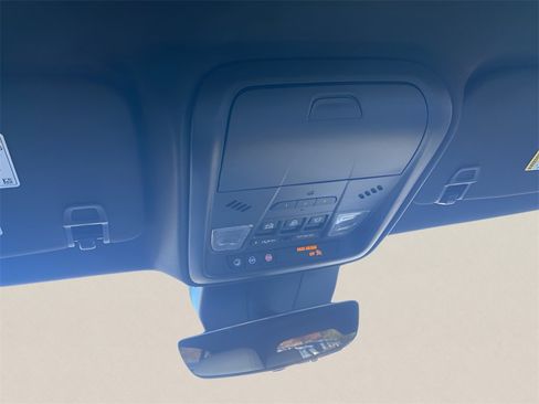 Used 2024 Cadillac XT4 Sport image 26