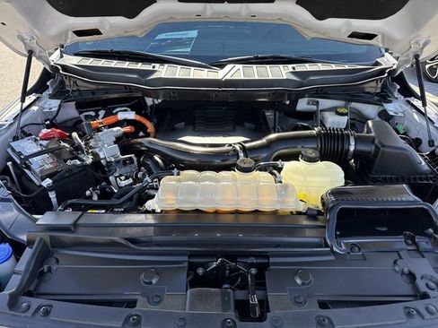 Used 2021 Ford F150 Lariat w/ Equipment Group 502A High image 48