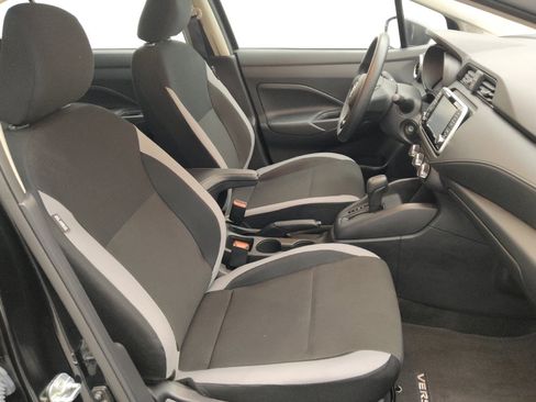 Used 2025 Nissan Versa S w/ Trunk Package FWD image 21