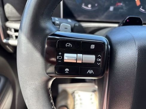 Used 2025 Hyundai Santa Fe SEL AWD/4WD image 11