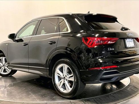 Used 2024 Audi Q3 2.0T Premium Plus image 11