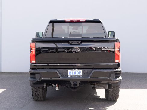 New 2026 Chevrolet Silverado 3500 High Country w/ High Country Premium Package AWD/4WD image 27