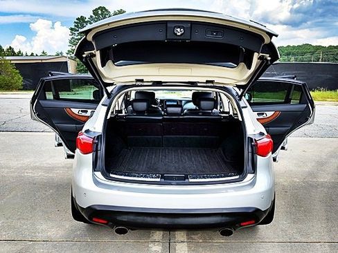 Used 2011 INFINITI FX35 AWD w/ Premium Pkg image 22