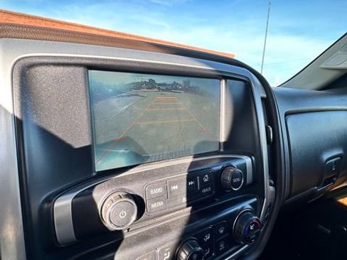 Used 2015 GMC Sierra 1500 SLT w/ SLT Crew Cab Value Package image 13