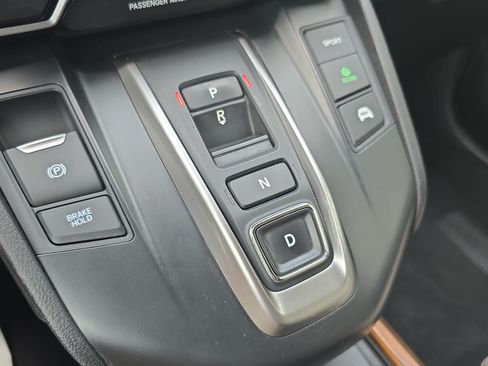 Used 2021 Honda CR-V Touring image 25