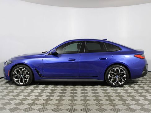 Used 2022 BMW i4 eDrive40 w/ M Sport Package image 33