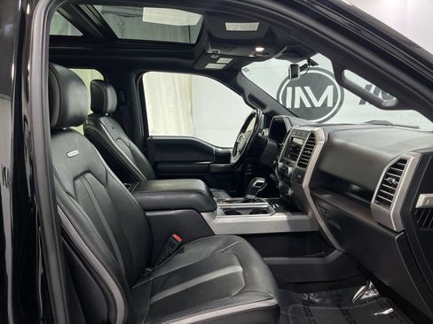 Used 2018 Ford F150 Platinum w/ Equipment Group 701A Luxury AWD/4WD image 32