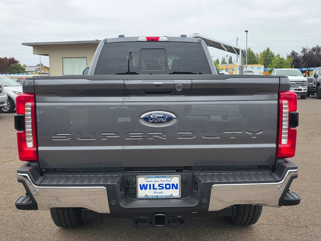 New 2026 Ford F350 Lariat w/ Chrome Package AWD/4WD image 8