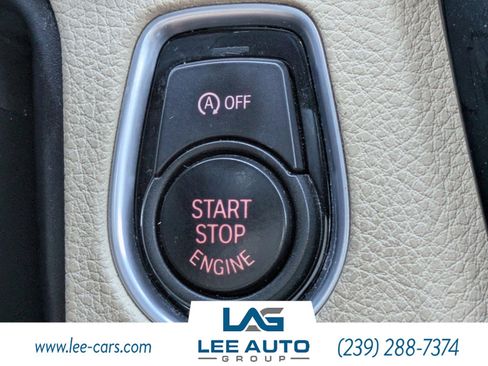 Used 2018 BMW 330i Sedan w/ Convenience Package image 26