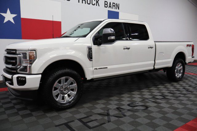 Used 2022 Ford F350 Platinum AWD/4WD image 2