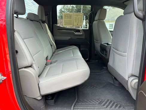 Used 2022 Chevrolet Silverado 1500 LT Trail Boss image 41