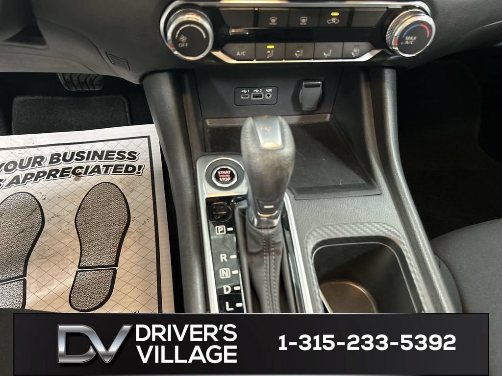 Used 2023 Nissan Sentra SV FWD image 17