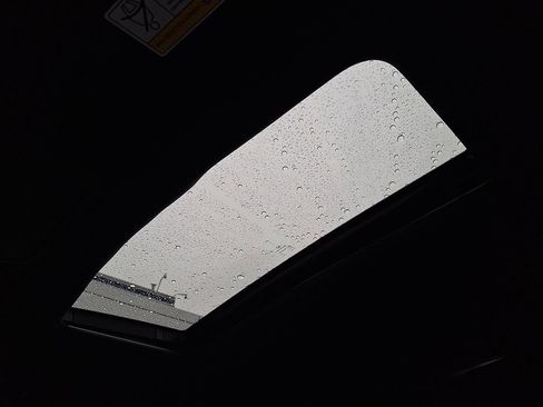 Used 2023 Honda Passport EX-L image 15