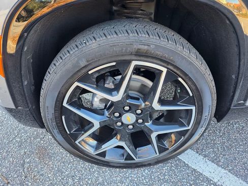 Used 2025 Chevrolet Traverse High Country w/ LPO, Floor Liner Package image 33