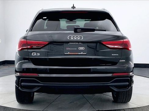 Certified 2024 Audi Q3 2.0T Premium Plus image 4